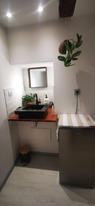2 Chambres D'Hotes Avec Kitchenette, Frigo, Dolce Via Saint-Martin-de-Valamas Dış mekan fotoğraf